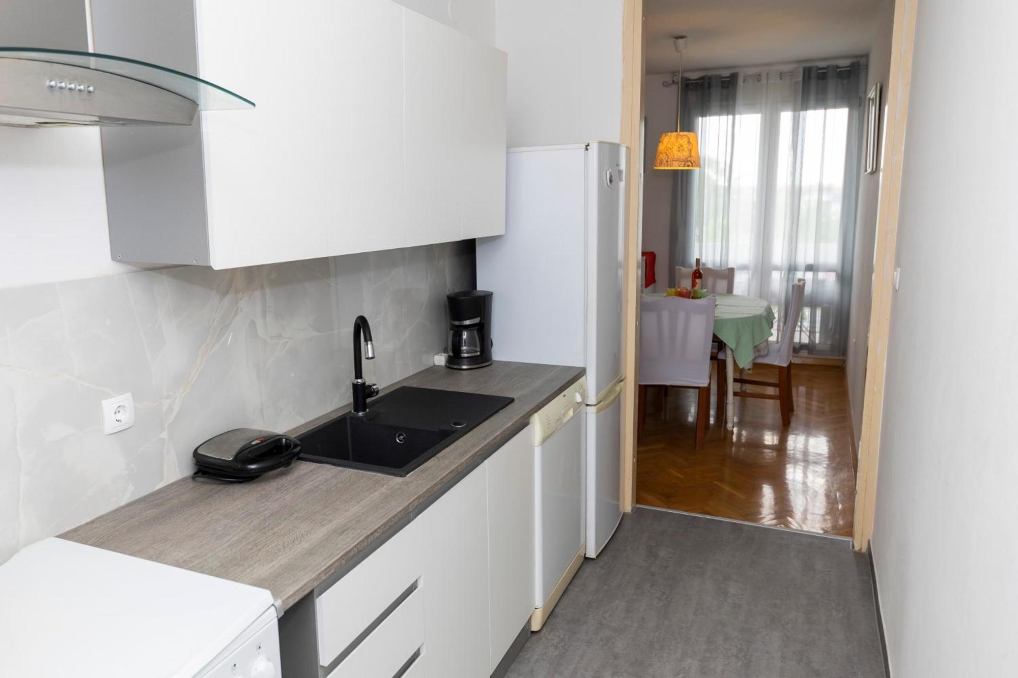Ryanair'S Urban Flat In Zadar-Kolovare Beach 外观 照片